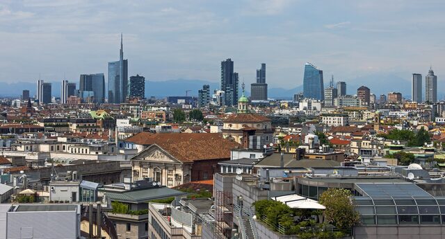 Milan travel