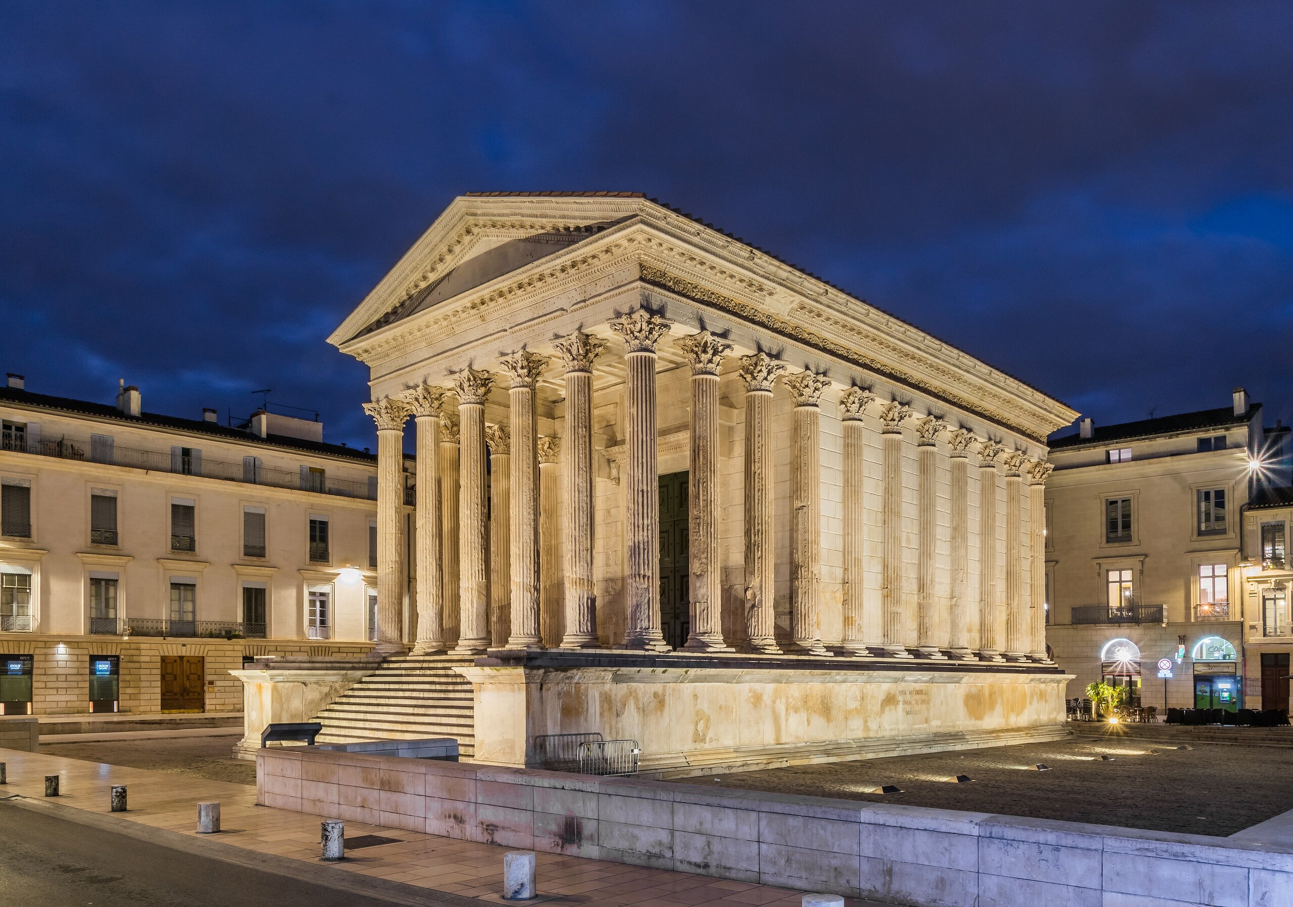 Nimes